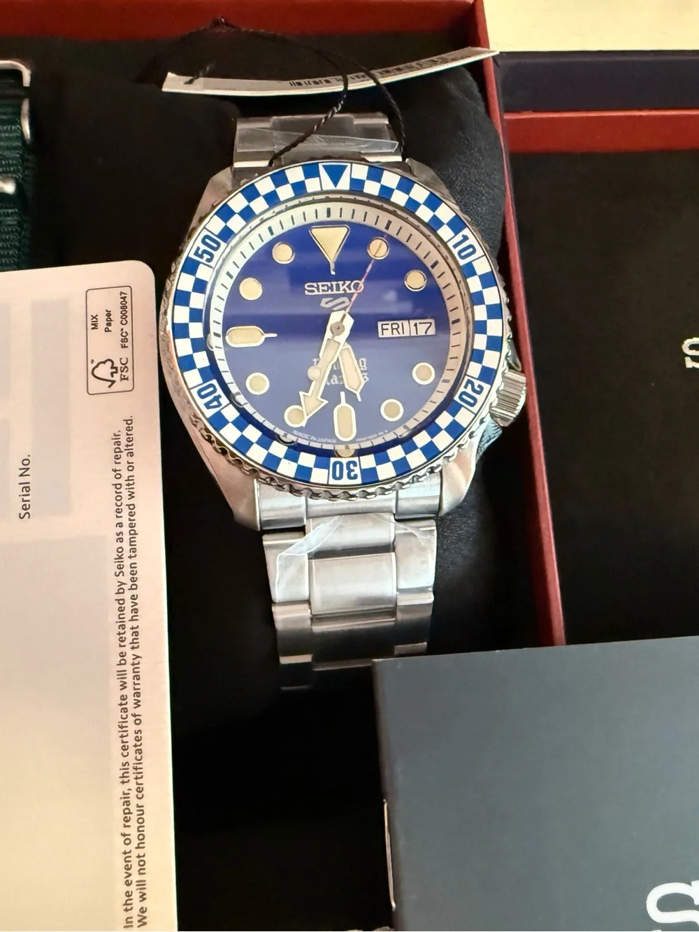 New 2026 Seiko Rowing Blazers Wind Vintage Blue/White Dial Limited Edition Watch
